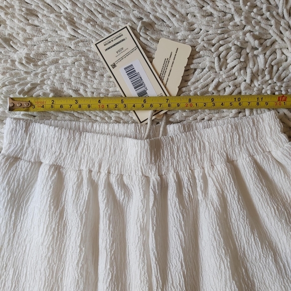THEGIVINGMOVEMENT white coord set (2 pieces)- size small (top) & XS (pants) - Picture 7 of 14